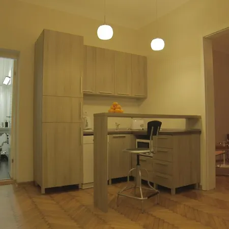 Apartment Tesla
